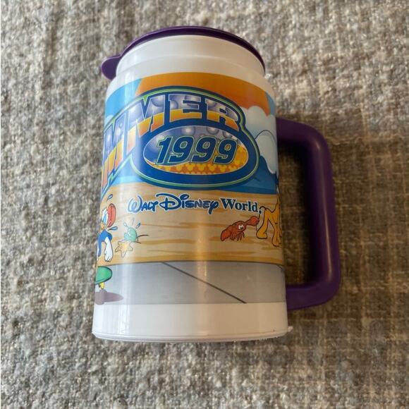 Disney Collectibles 02 Ceramic Mugs 1990/Fort Wilderness & Summer 1999 - Picture 2 of 12